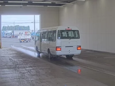 Toyota COASTER