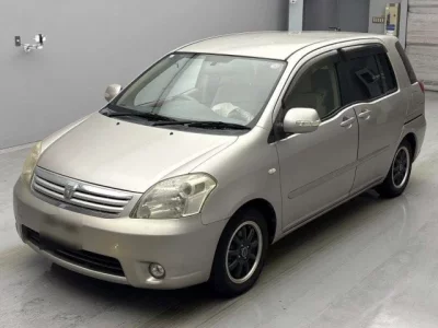 Toyota RAUM