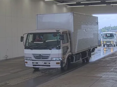 Nissan CONDOR