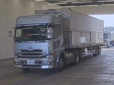 Nissan TRUCK
