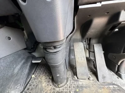 Nissan TRUCK