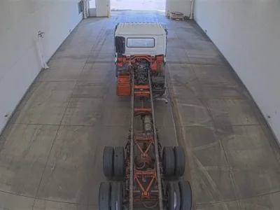 Nissan TRUCK