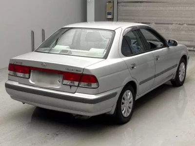 Nissan SUNNY