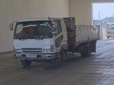 Mitsubishi FUSO FIGHTER