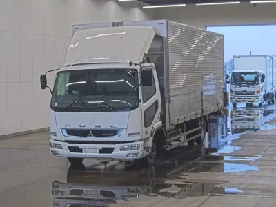 Mitsubishi FUSO FIGHTER