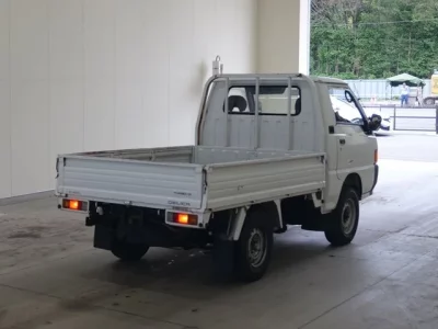 Mitsubishi DELICA TRUCK