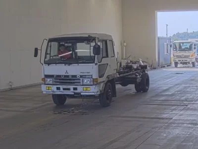 Mitsubishi FUSO FIGHTER