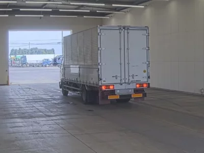Mitsubishi FUSO FIGHTER