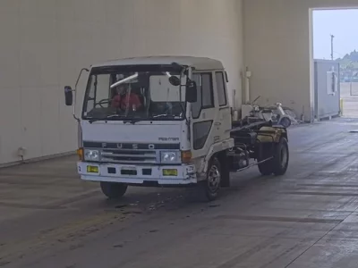 Mitsubishi FUSO FIGHTER