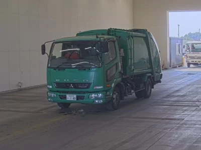 Mitsubishi FUSO FIGHTER