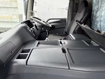 Mitsubishi SUPER GREAT
