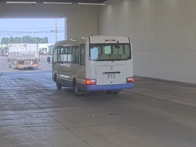 Toyota COASTER