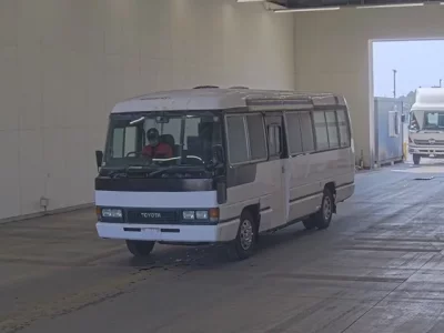 Toyota COASTER