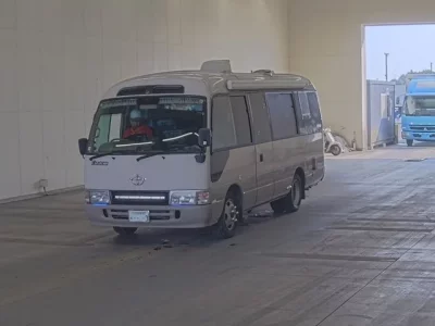 Toyota COASTER