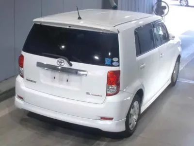 Toyota COROLLA RUMION