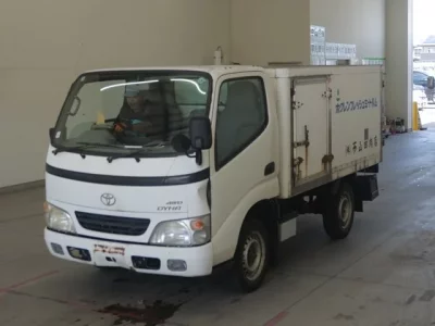 Toyota DYNA
