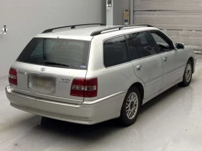 Toyota CROWN ESTATE