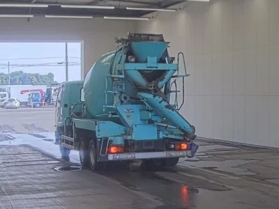 Mitsubishi FUSO FIGHTER