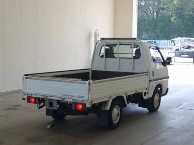 Isuzu FARGO TRUCK