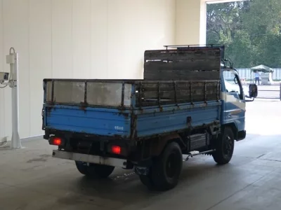 Mazda TITAN