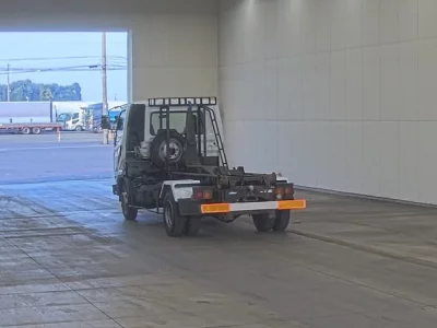 Mitsubishi FUSO FIGHTER