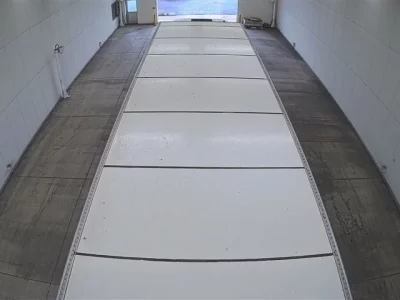 Nissan QUON