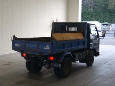 Mazda TITAN