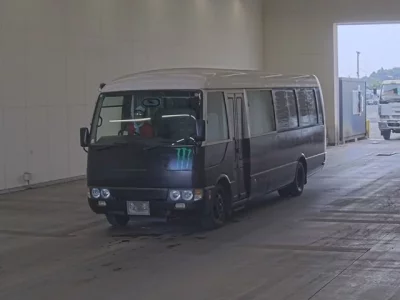 Mitsubishi BUS