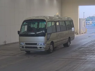 Toyota COASTER