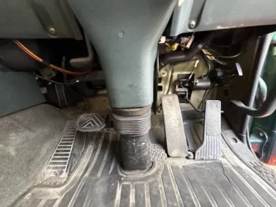 Nissan TRUCK