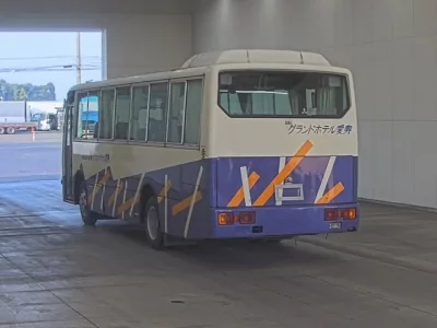 Mitsubishi BUS