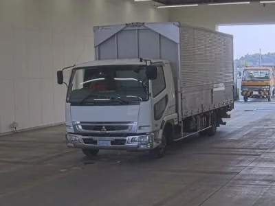 Mitsubishi FUSO FIGHTER