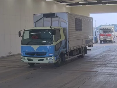 Mitsubishi FUSO FIGHTER