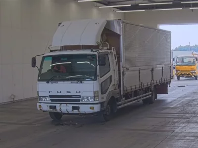 Mitsubishi FUSO FIGHTER