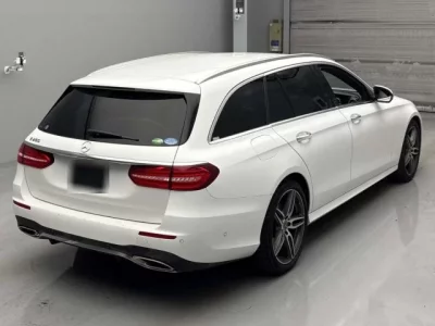 Mercedes-Benz E CLASS WAGON