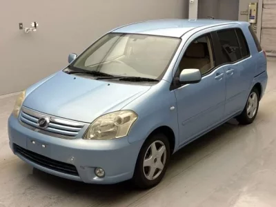 Toyota RAUM