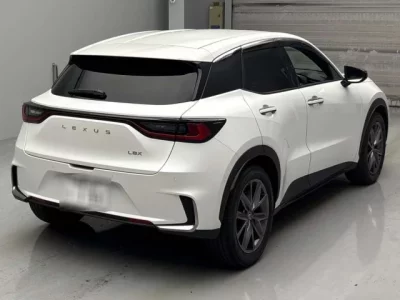 Lexus LBX