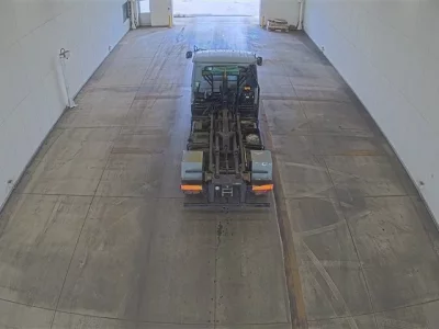 Nissan TRUCK