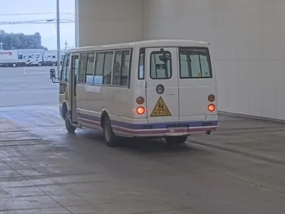 Mitsubishi BUS