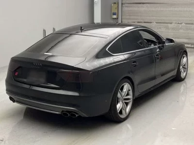 Audi S5
