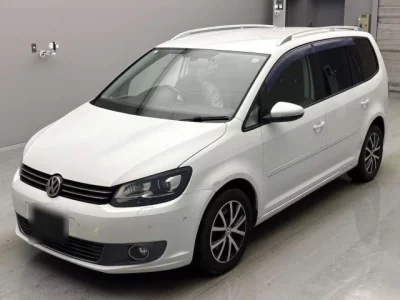 Volkswagen GOLF TOURAN
