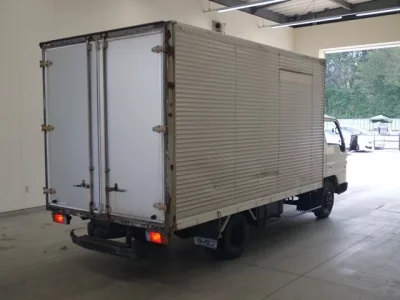 Mazda TITAN