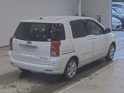 Toyota RAUM