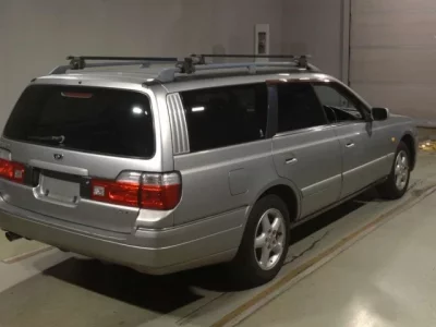 Nissan STAGEA