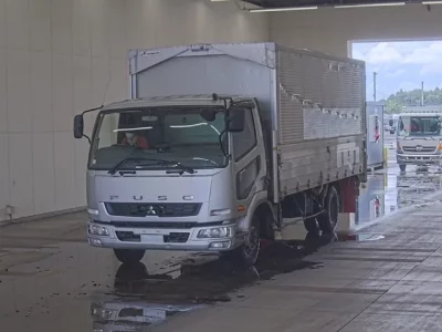 Mitsubishi FUSO FIGHTER
