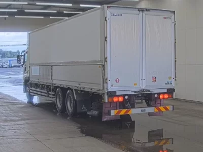 Mitsubishi FUSO TRUCK