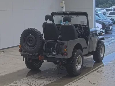 Mitsubishi JEEP