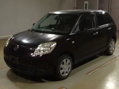 Mazda VERISA