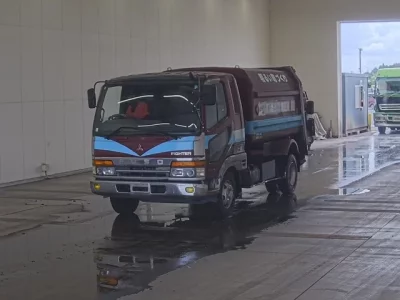 Mitsubishi FUSO FIGHTER