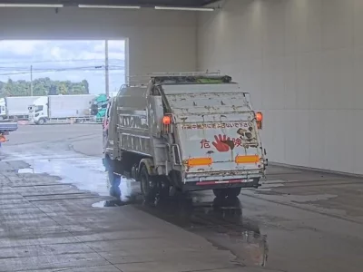 Mitsubishi FUSO FIGHTER